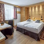 Columbia & Cortina dʼAmpezzo