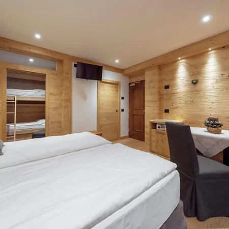 Columbia & Otel Cortina dʼAmpezzo