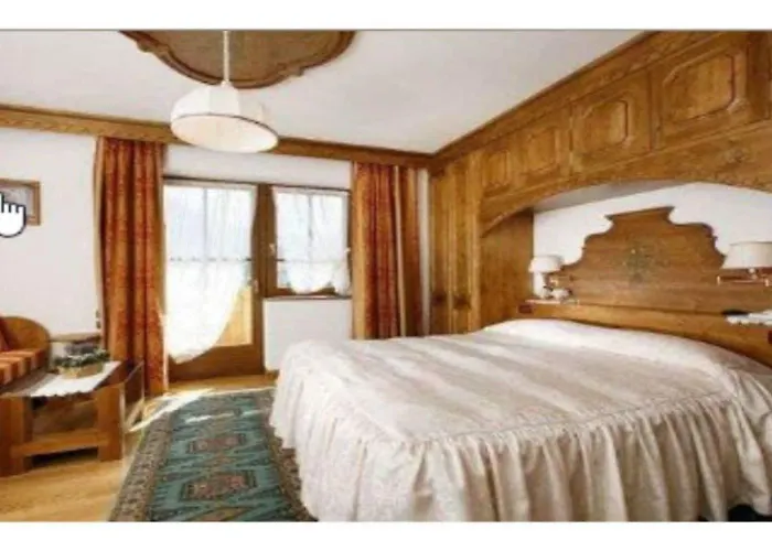 Columbia & Hotel 3*