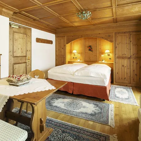 Columbia & 3* Cortina dʼAmpezzo