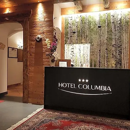 Columbia & 3*
